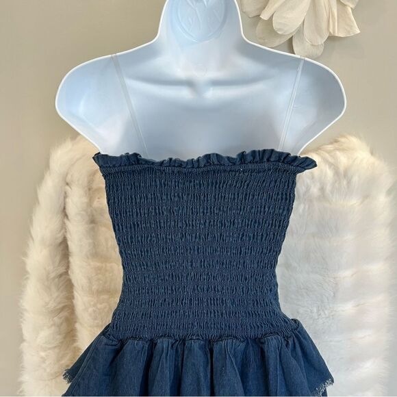 So Be Ruched Ruffle Dress (M) - Picture 7 of 8